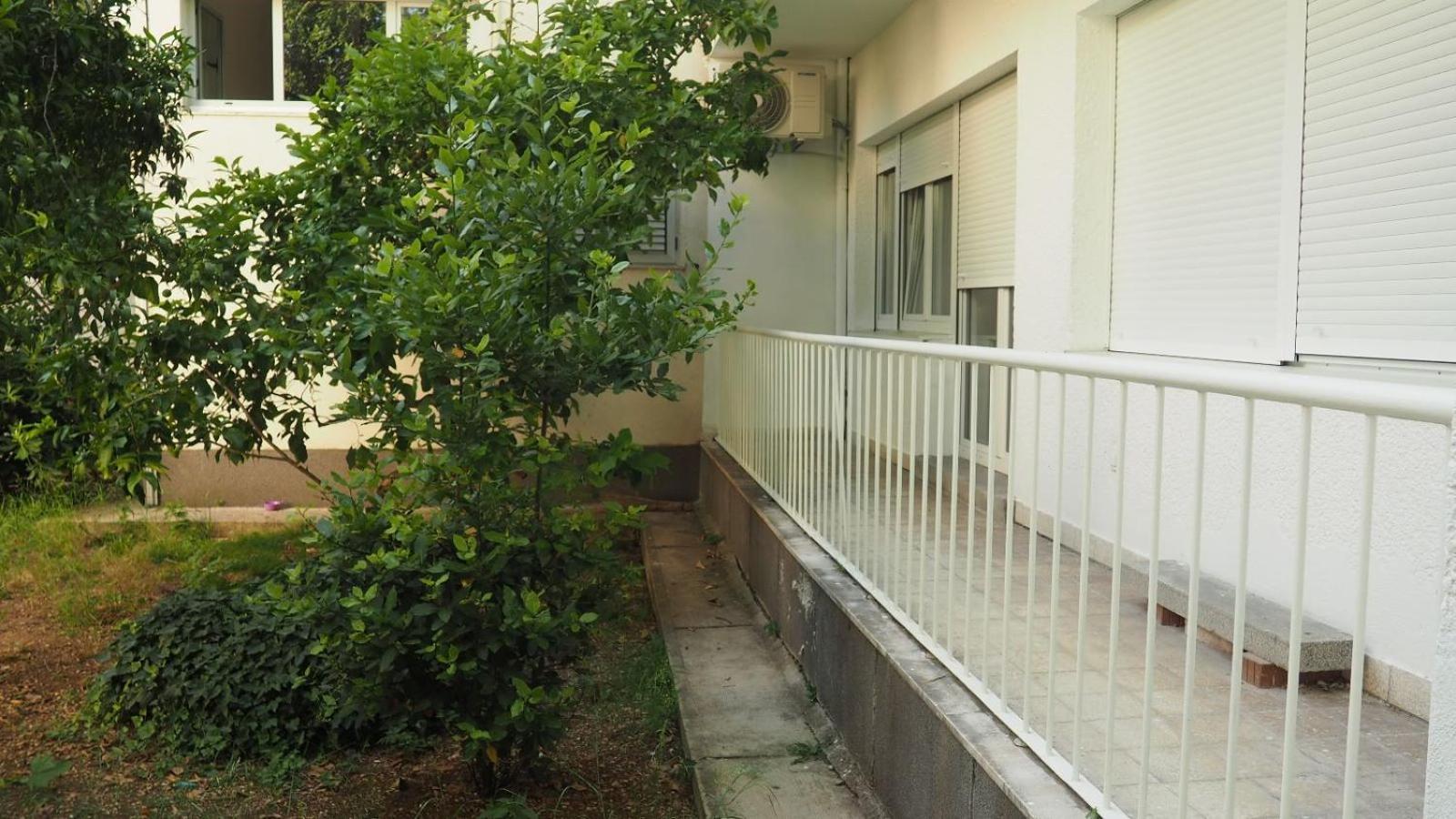 Little Cherry Split Exterior foto